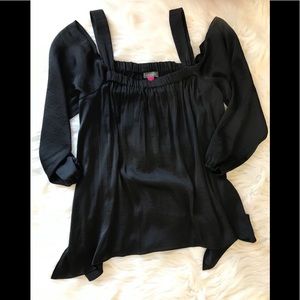 Vince Camuto Cold Shoulder Top